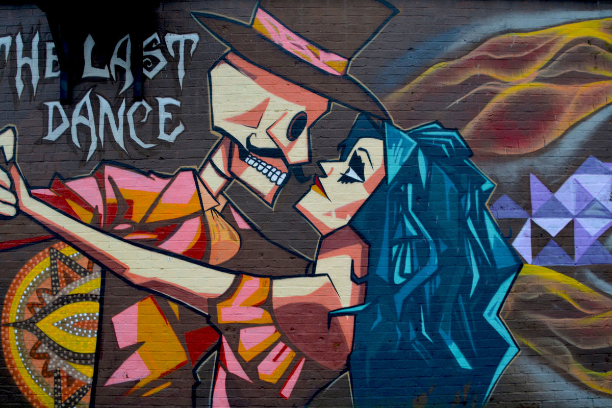3-piece-canvas-print-street-art-last-dance