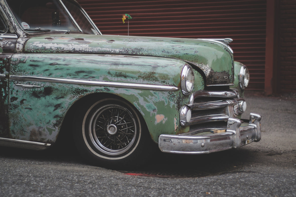 framedcanvas-print-oldtimer-paint-off