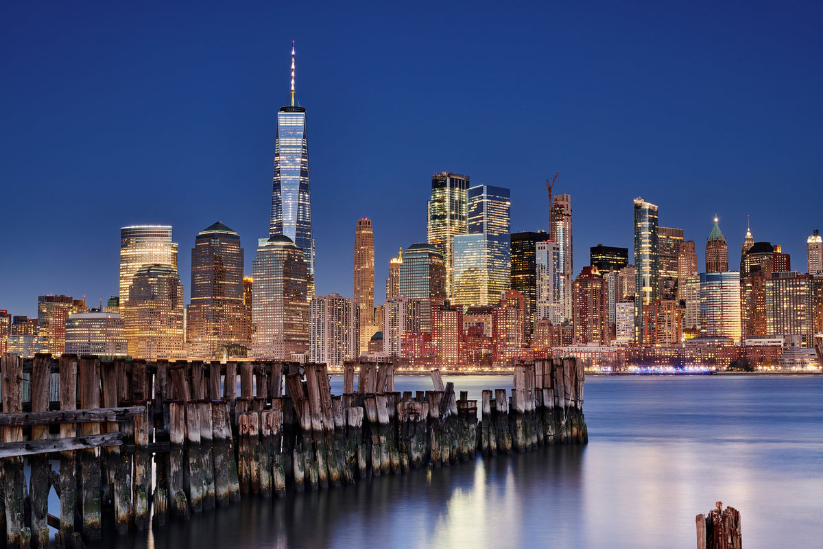 poster-print-manhattan-skyline-at-night-x