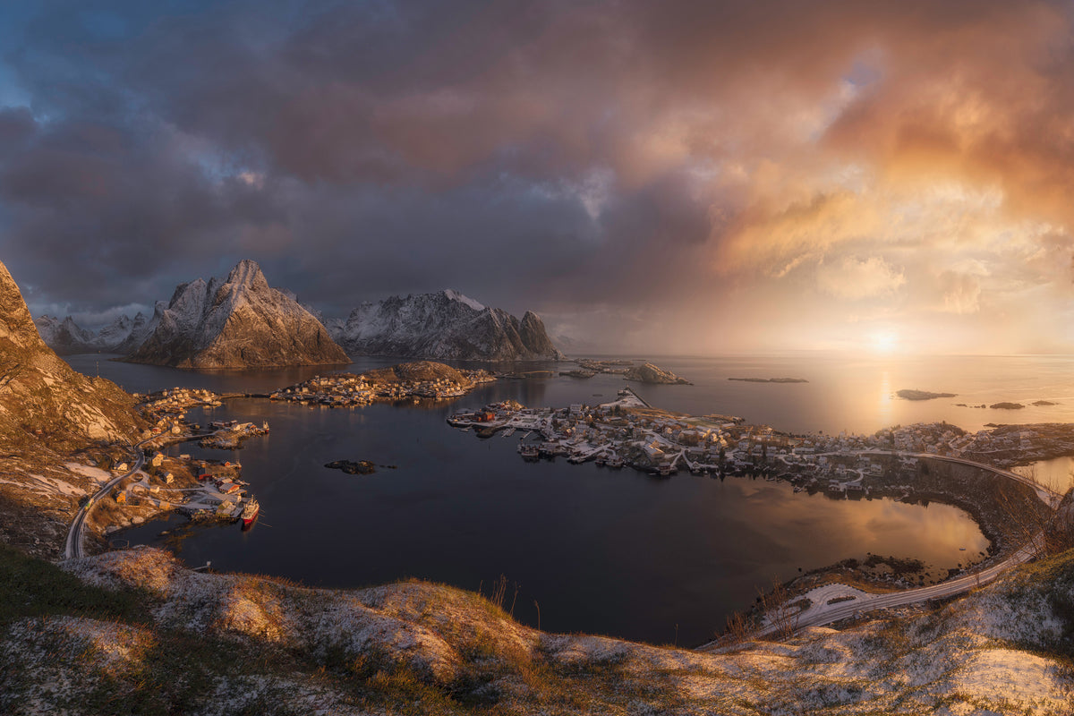 acrylic-print-sunrise-over-reine