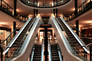 3-piece-aluminium-print-escalator-in-shopping-mall