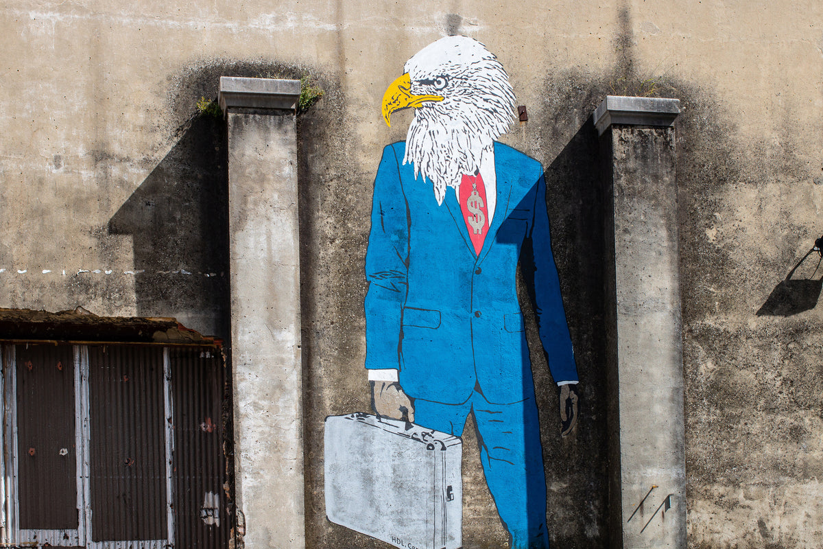 canvas-print-graffiti-at-a-factory