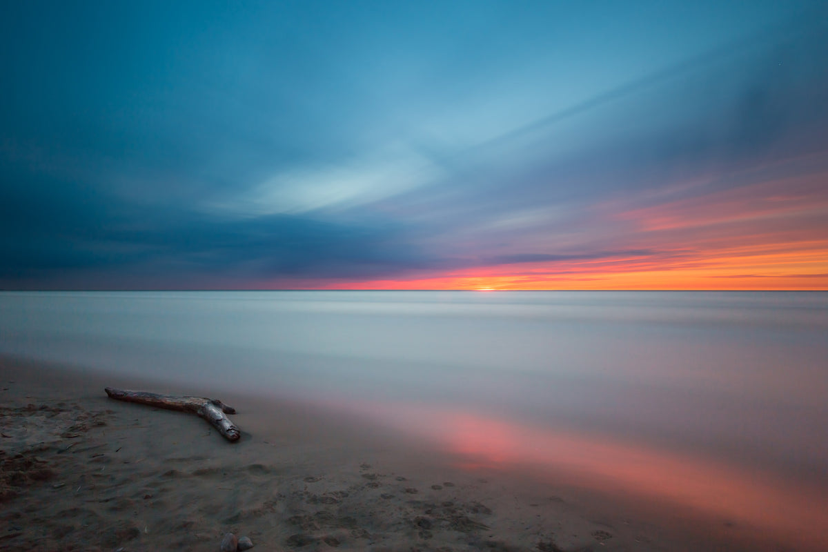 canvas-print-beach-in-the-sunset