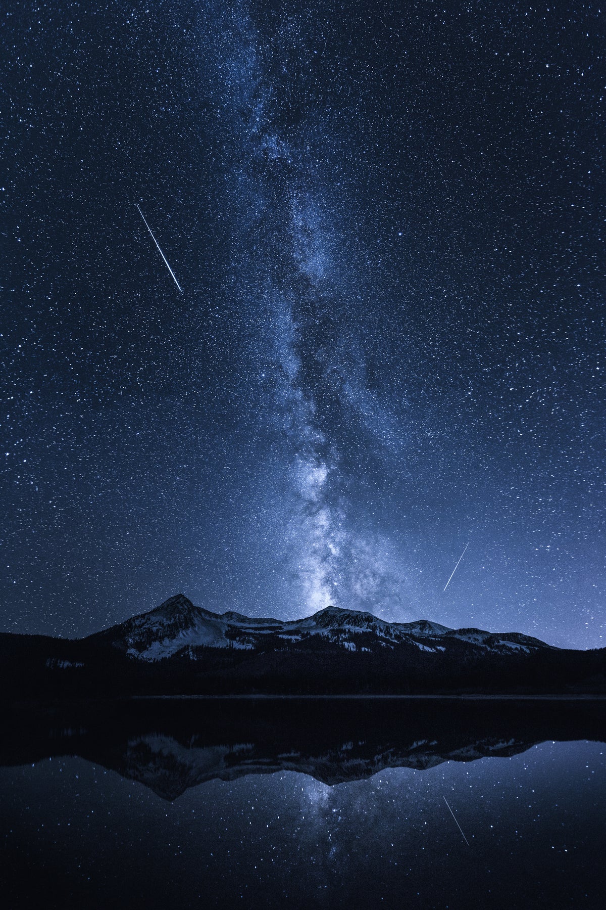 framedcanvas-print-galaxies-reflection