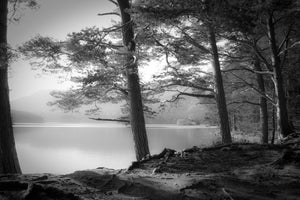 framedposter-print-loch-an-eilein