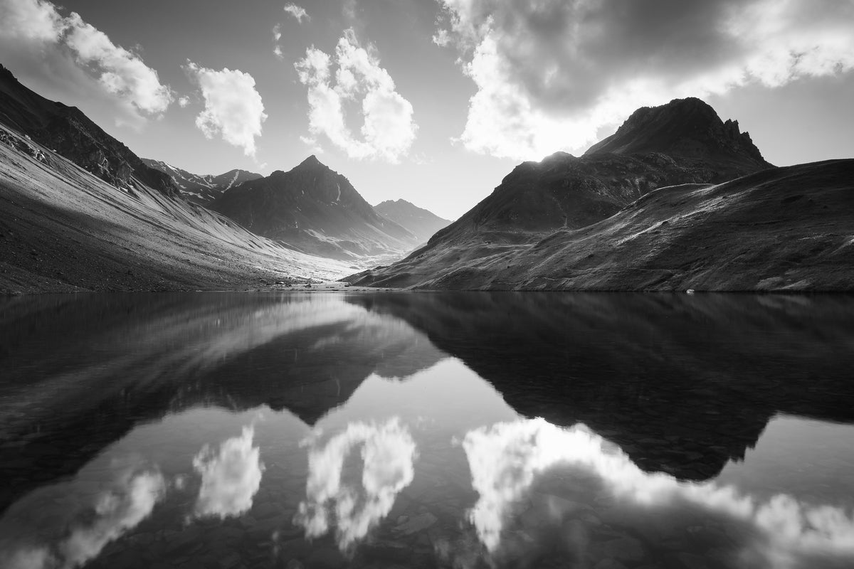 framedcanvas-print-mountain-reflection-x