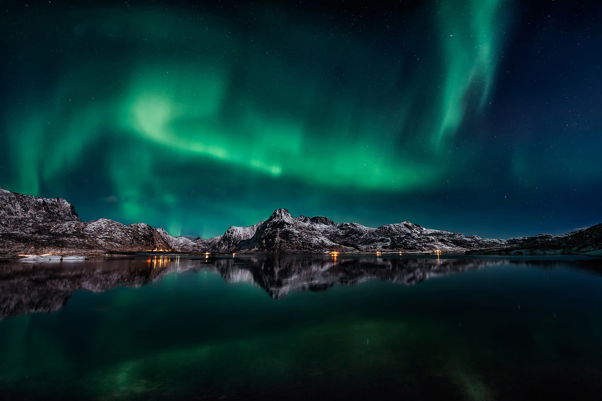 framedposter-print-lofoten-aurora-reflection